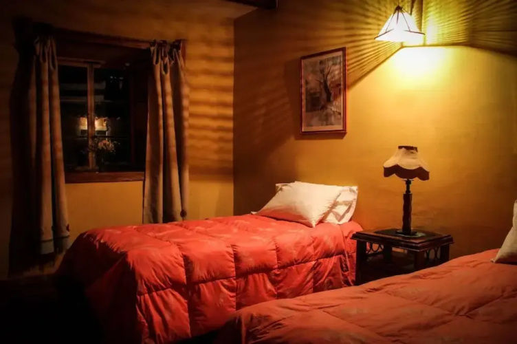 La Casona Lampa