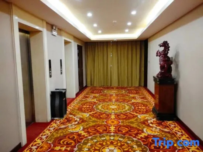Zhongshan New Town Hotel