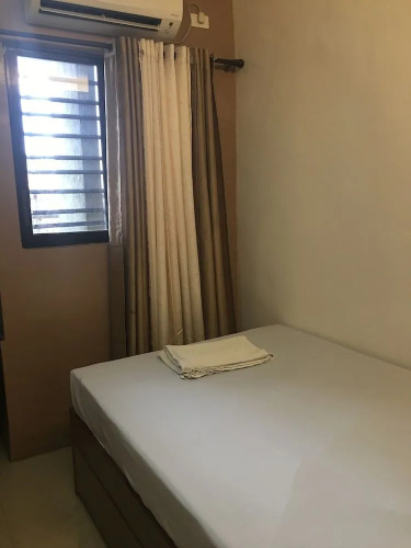 Mambaling Pension House - 2