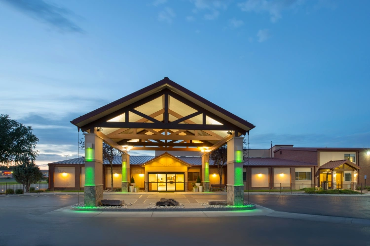 Holiday Inn Riverton
