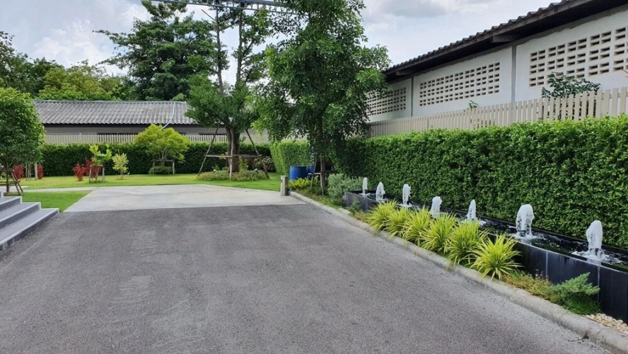 Prem Mansion U Thong