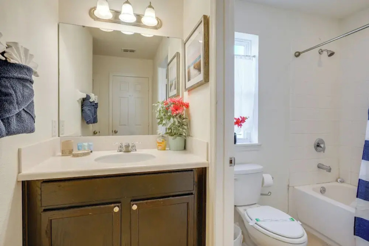 Play, Soak & Explore! Group Getaway Near Disney