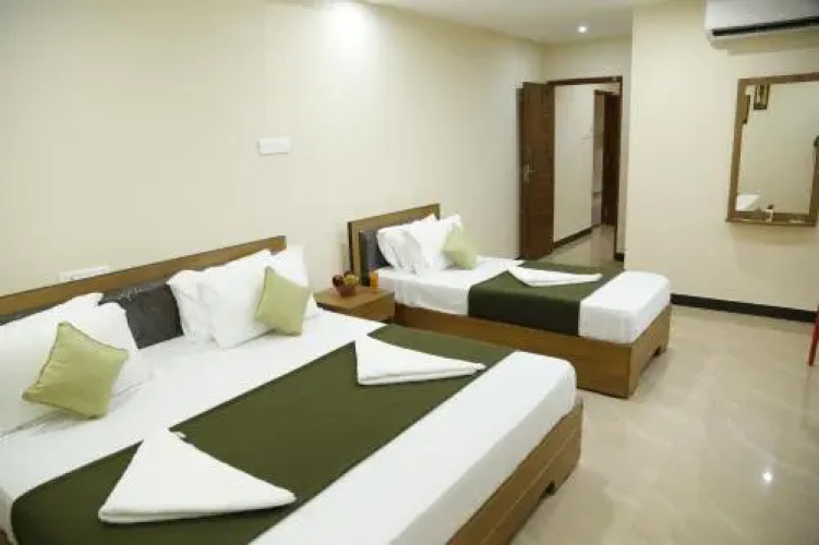 Hotel Amirtham Inn