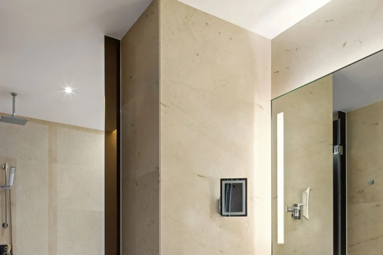 Standard Twin Club room