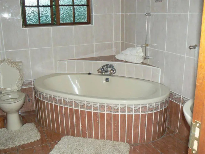 Country Link Guest Lodge