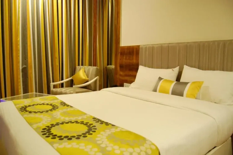 Standard Club room