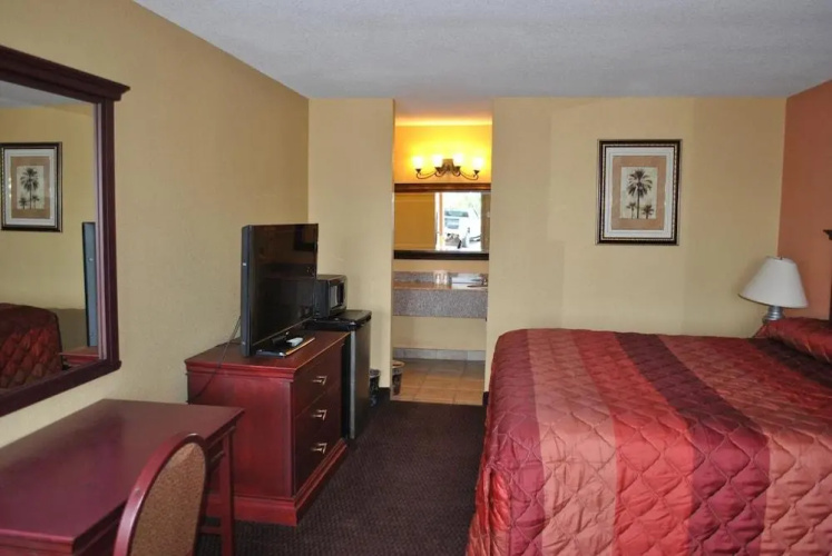Executive Inn