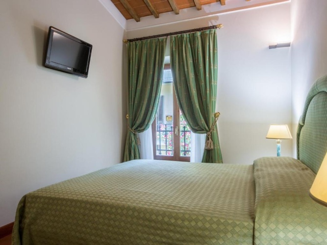 Small Double room