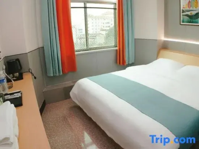 Huajian Homestay
