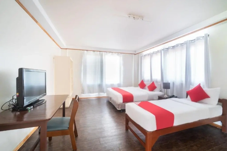 Quadruple Suite