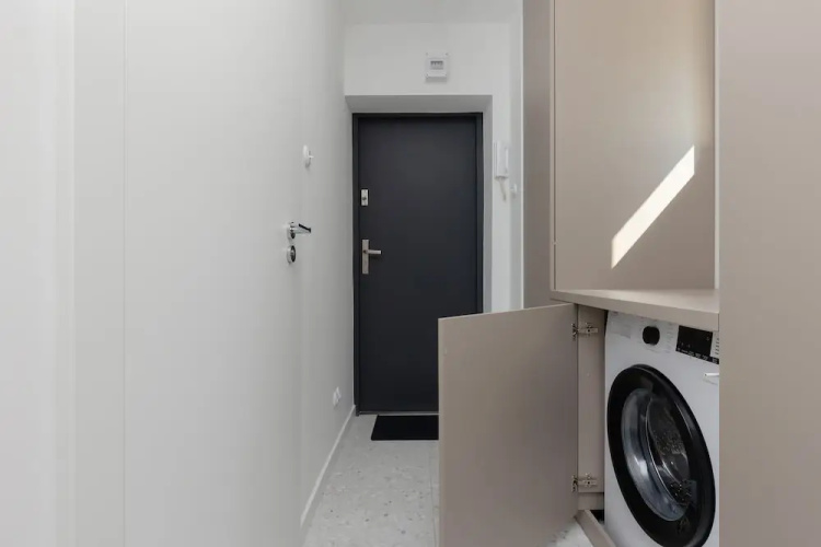 Warsaw Downtown Studio by Renters