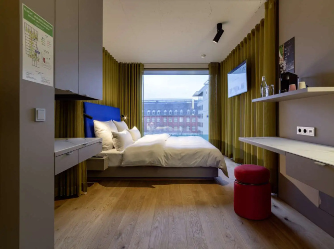 b'mine Duesseldorf