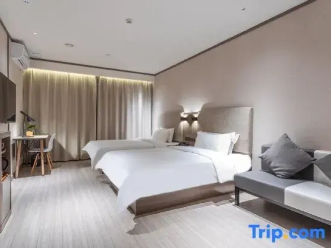 Standard Twin Family room