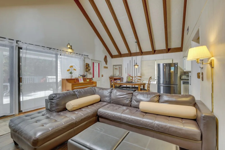 Ski, Hike & Fish: Big Bear Lake Home w/ Fire Pit