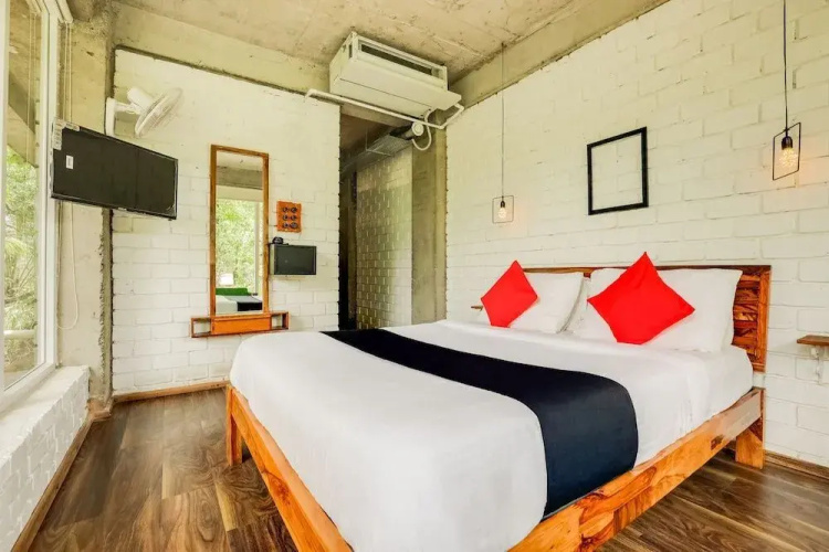 Bungalow 598 by OYO Rooms
