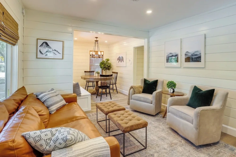 2 Bedrooms Cottage