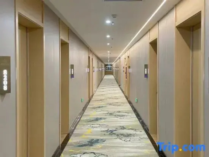 Smart Hotel in the View