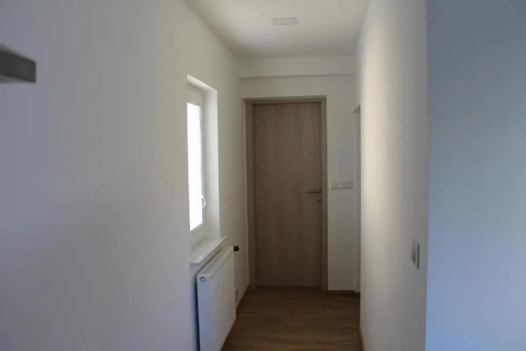 Petite Apartment