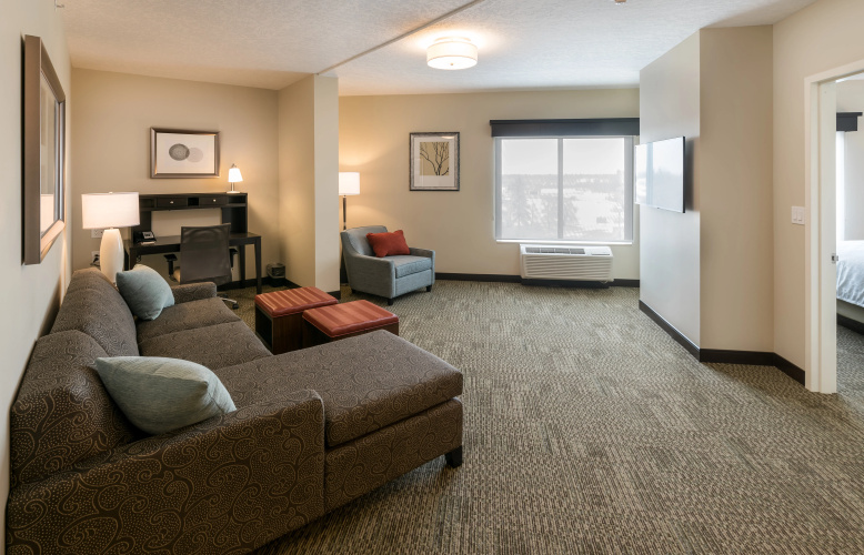 Staybridge Suites Saskatoon - University photo 8