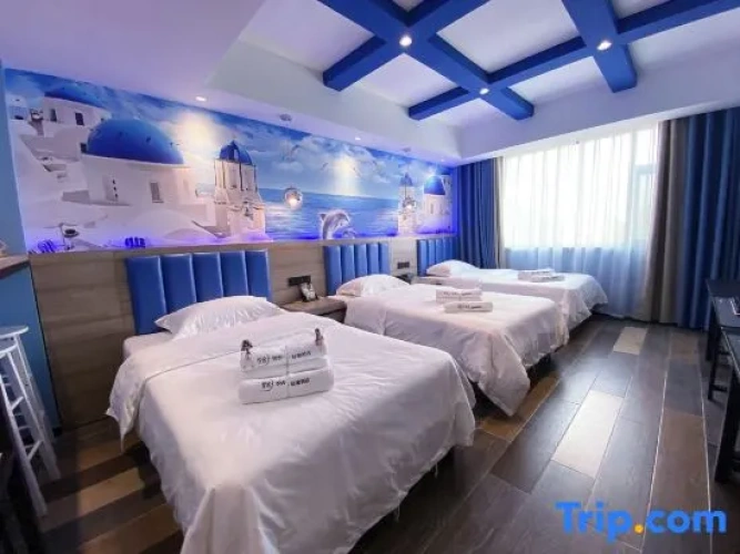 Bed in Dorm