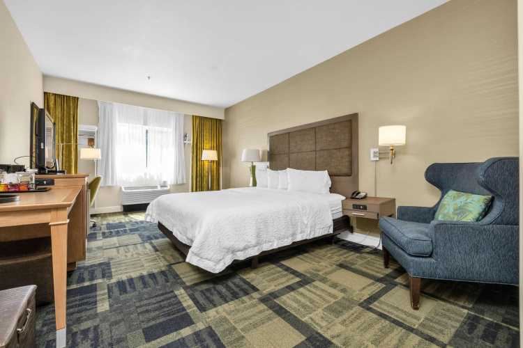 Hampton Inn And Suites Vacaville Napa Valley photo 7