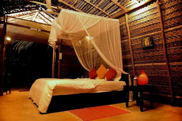 Economy Double room with balcony and with view