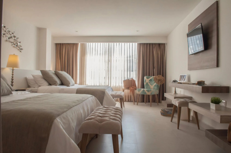 Hotel 1525 By Geh Suites