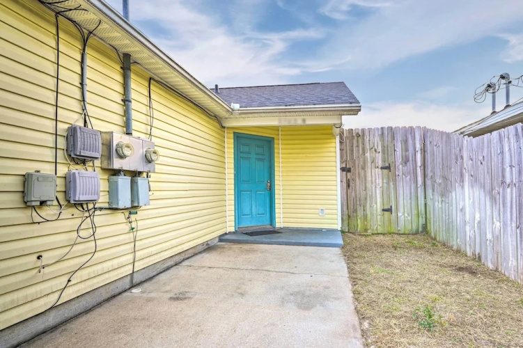 PCB Duplex w/ Patio - Steps to Beach!
