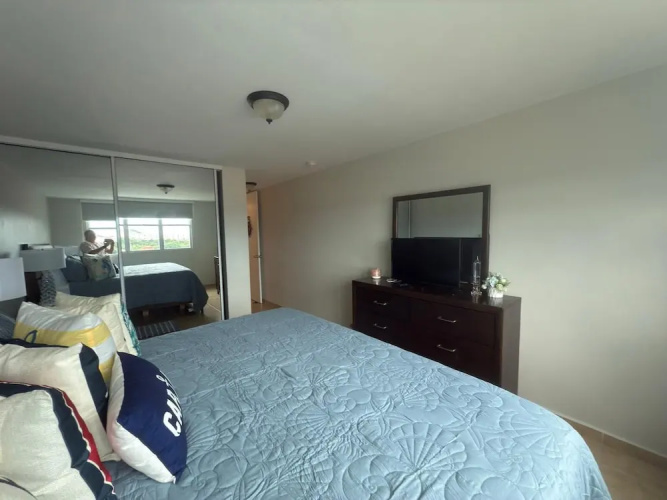 608 Ocean & Marina Views 3 Bed 2 Bath
