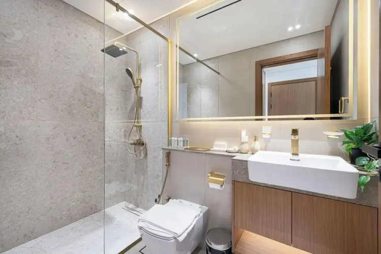 Binghatti Suites by Hostiva - City View