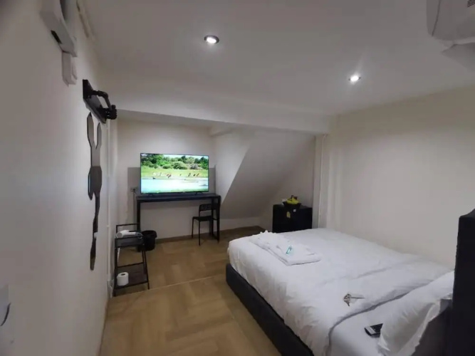 The One Hotel