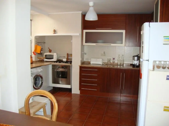 3 Bedrooms Apartment