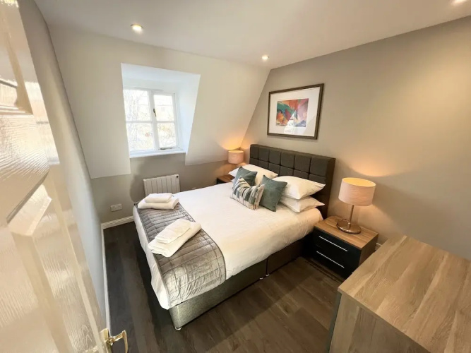 Beautiful central apartment with parking