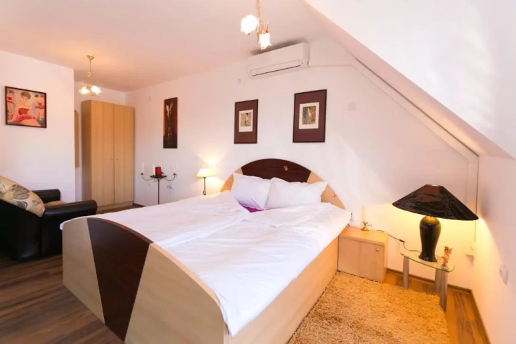 Deluxe Double room with balcony