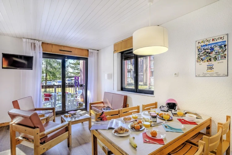 Family Studio with balcony