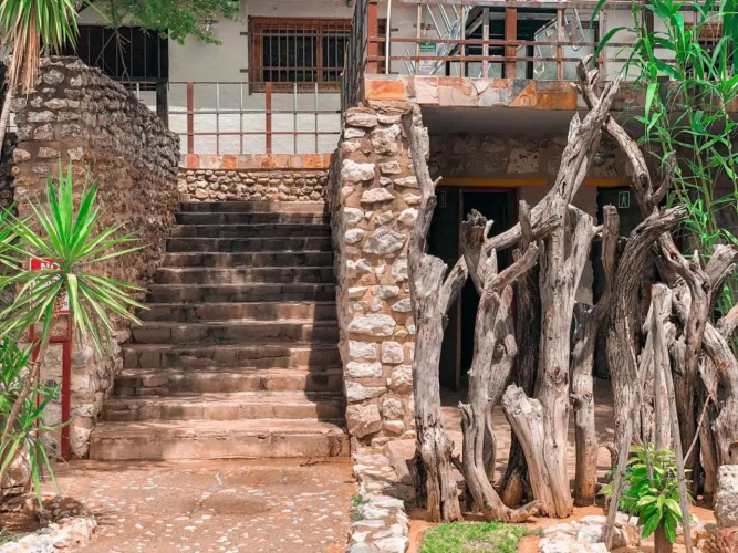 Nkisi Guesthouse