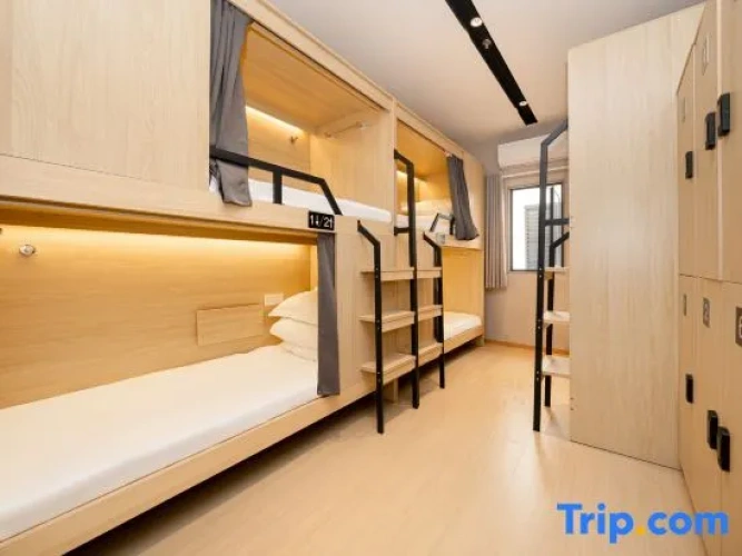Bed in Dorm (male dorm)