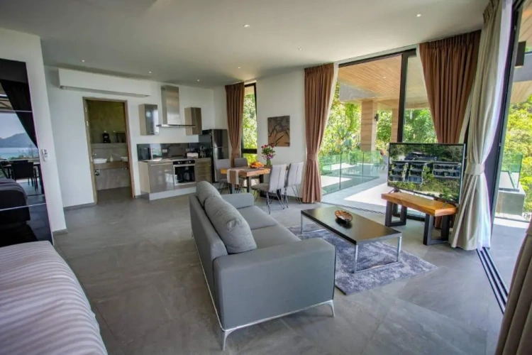 Studio with sea view