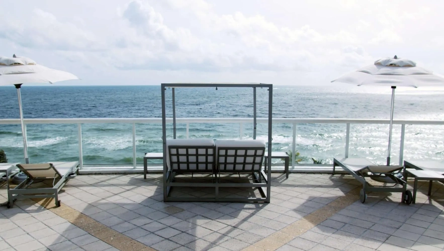 Double Deluxe Junior Suite with ocean view