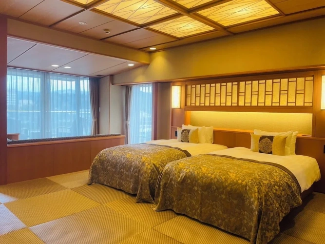 Superior Twin room with river view