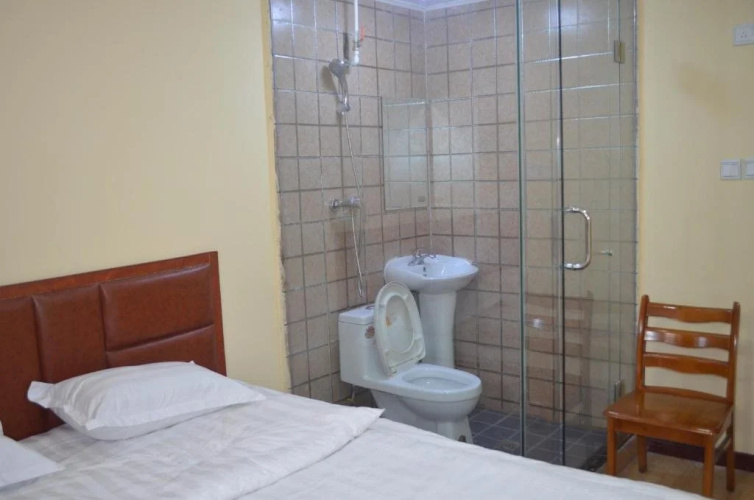 Qingdao Cow Cow Inn