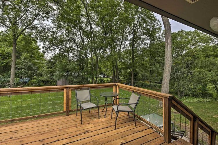 Lake Nagawicka Home - 2 Blocks to Boat Launch