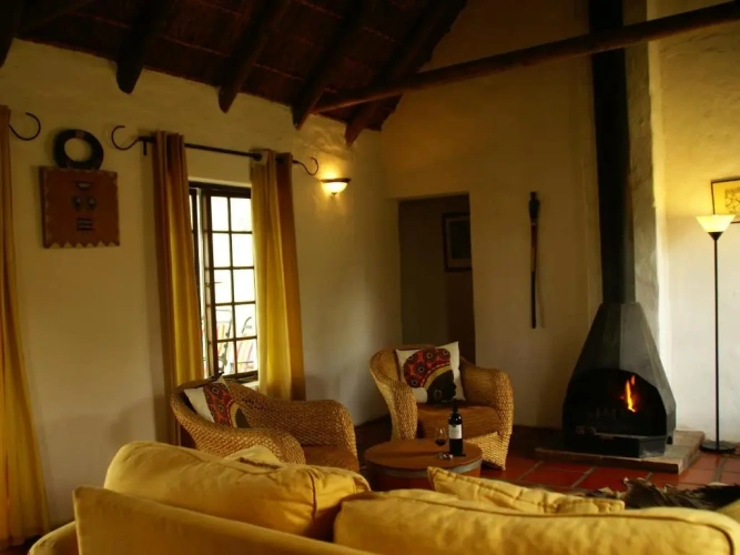 3 Bedrooms Cottage