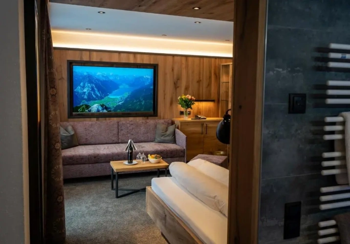 Deluxe Double room with balcony