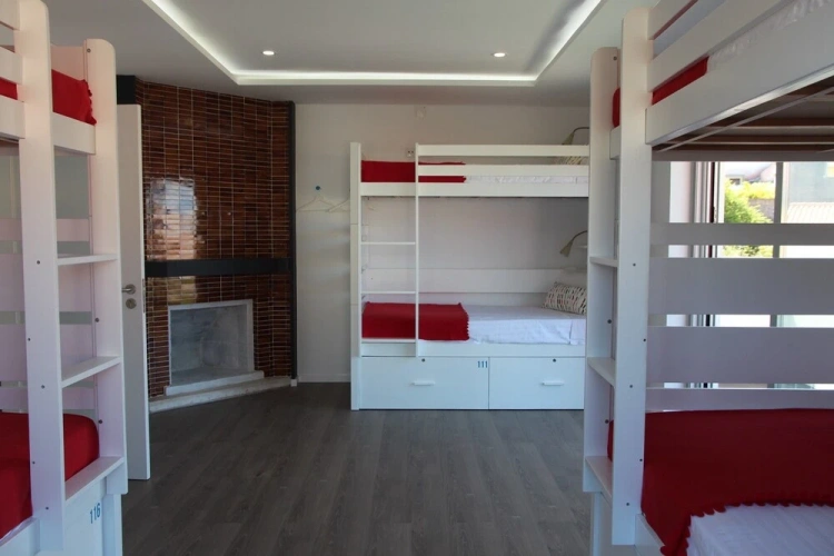 Bed in Dorm with balcony and with sea view
