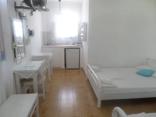 Studio with balcony