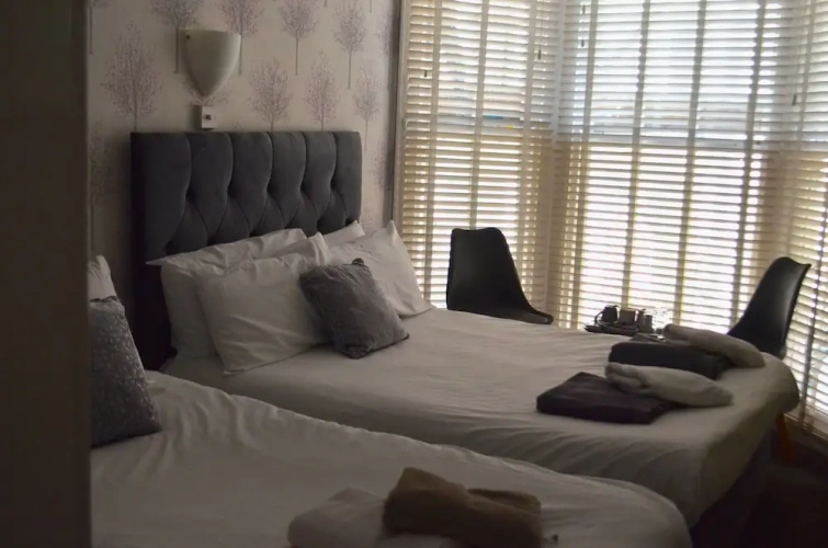 Superior Triple room
