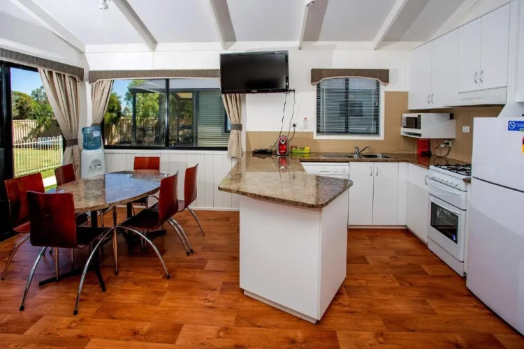 3 Bedrooms Luxury Villa