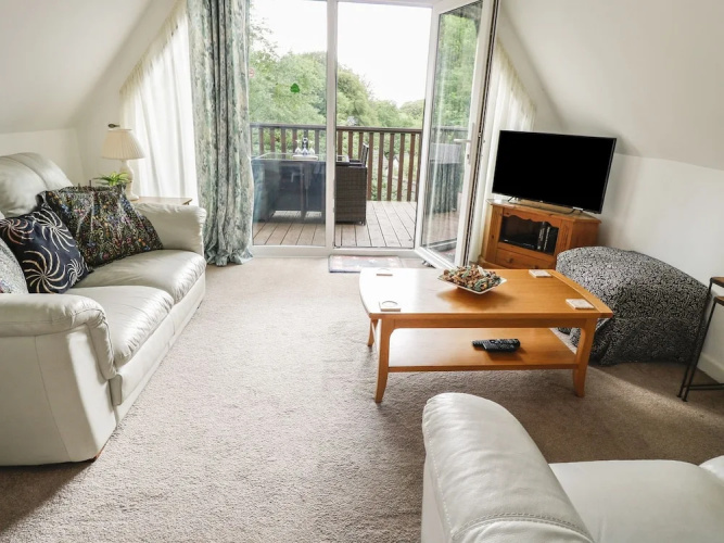 19 Valley Lodge
