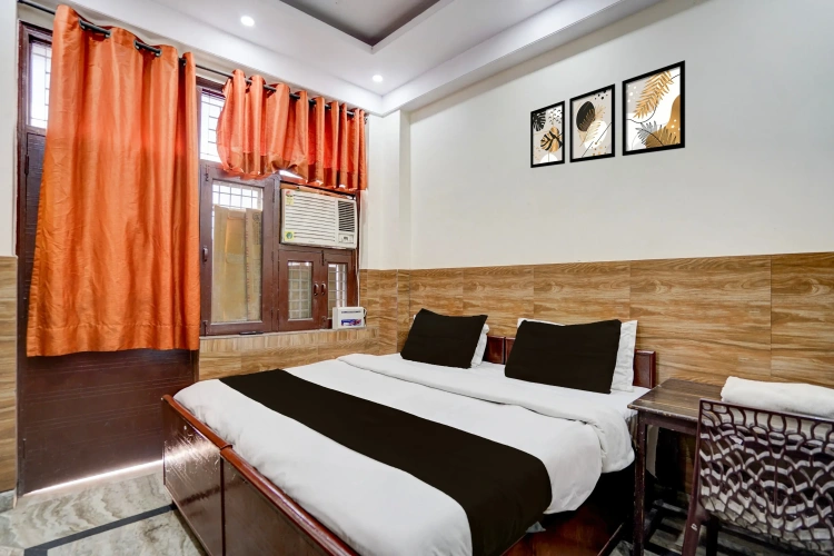 Classic Triple room